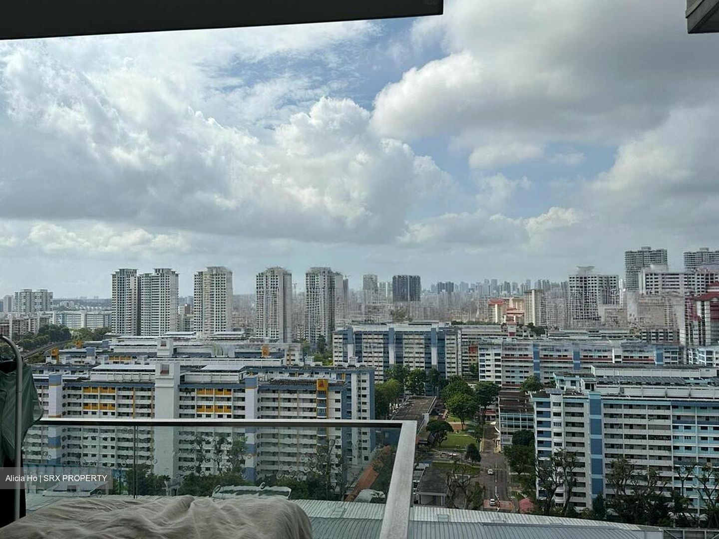 Centro Residences (D20), Condominium #568838001